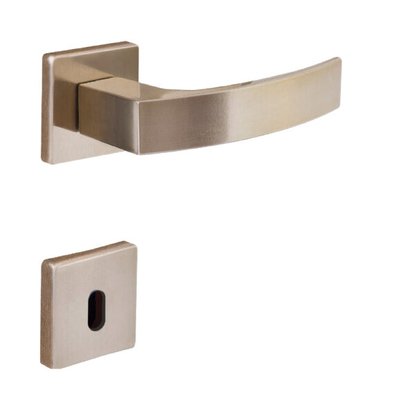 FECHADURA QUADRATTA CURVA INT 5202 BL